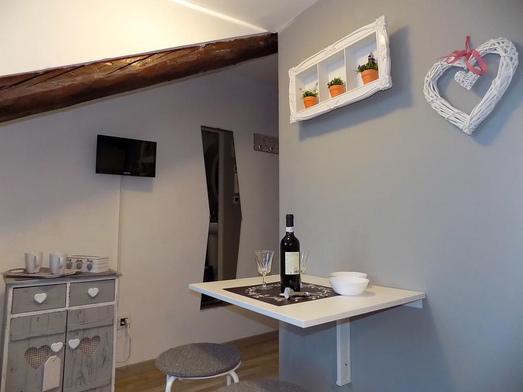 La Petite Appartement Turijn Buitenkant foto